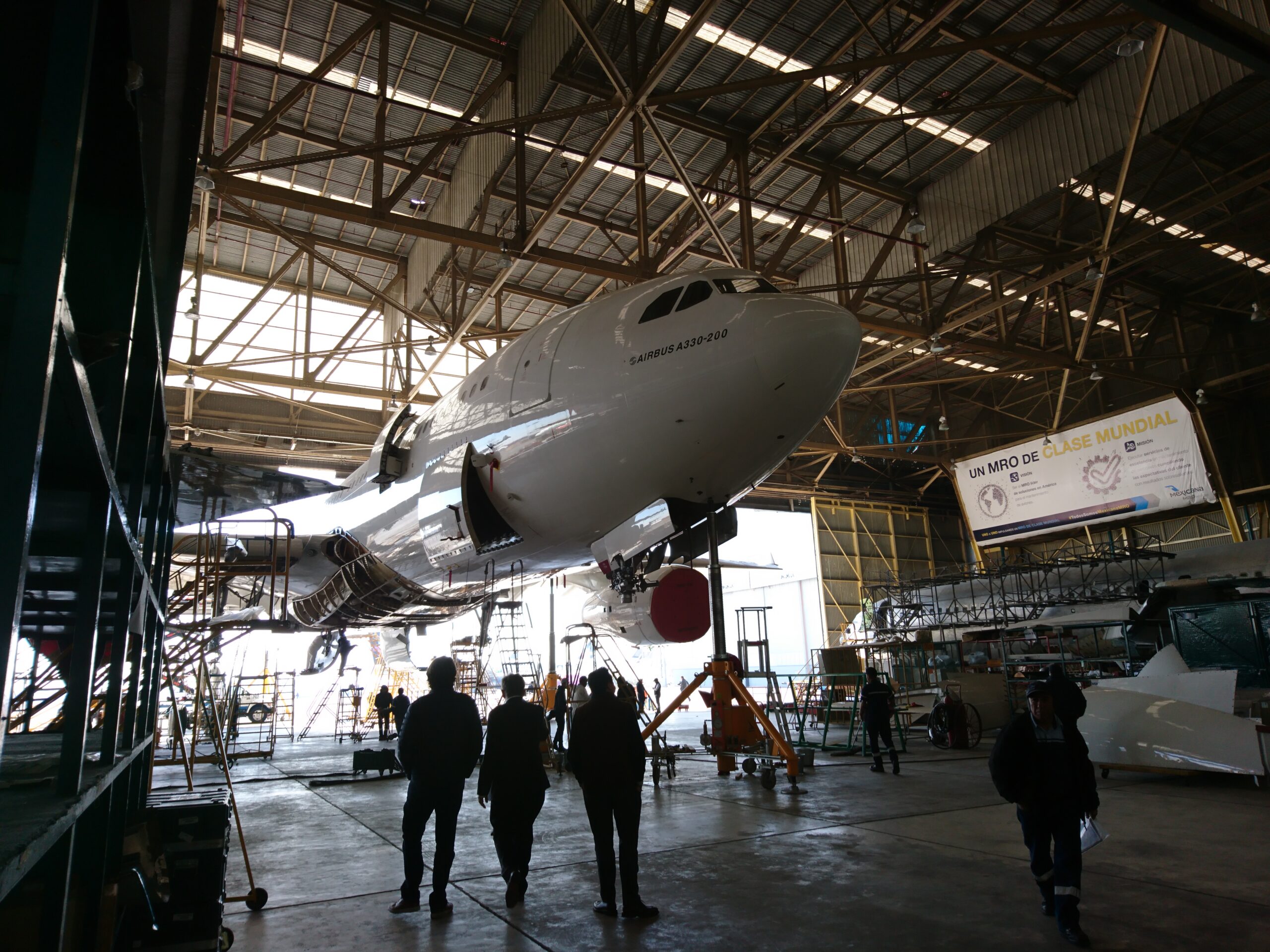 on-site-technical-representative airs-avion